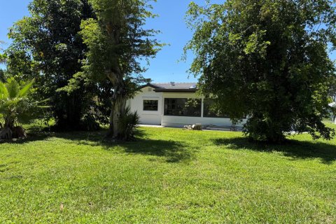 Casa en venta en Tamarac, Florida, 2 dormitorios, 149.85 m2 № 2382870 - foto 10