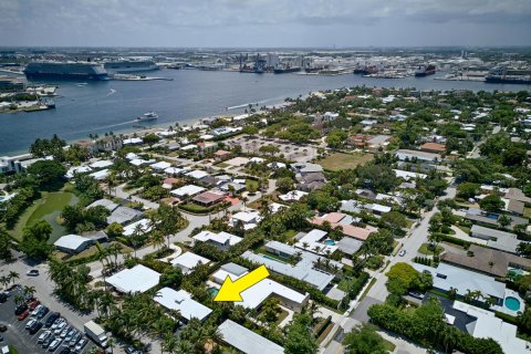Casa en venta en Fort Lauderdale, Florida, 3 dormitorios, 150.5 m2 № 2189874 - foto 5