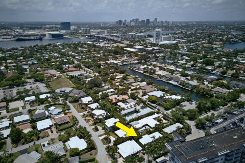Casa en venta en Fort Lauderdale, Florida, 3 dormitorios, 150.5 m2 № 2189874 - foto 6