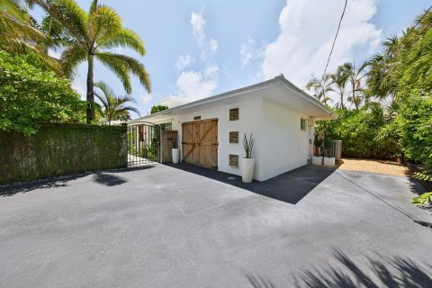 Casa en venta en Fort Lauderdale, Florida, 3 dormitorios, 150.5 m2 № 2189874 - foto 16