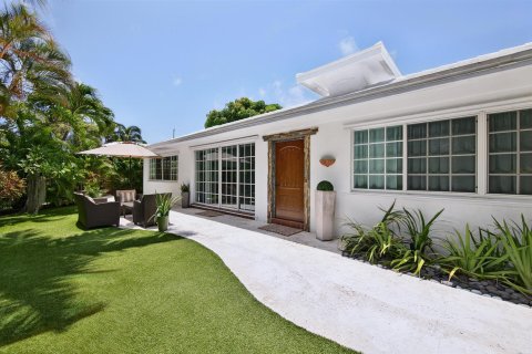 Casa en venta en Fort Lauderdale, Florida, 3 dormitorios, 150.5 m2 № 2189874 - foto 19