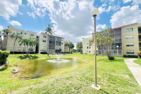 Copropriété à vendre à North Lauderdale, Floride: 1 chambre, 75.25 m2 № 1979391 - photo 24