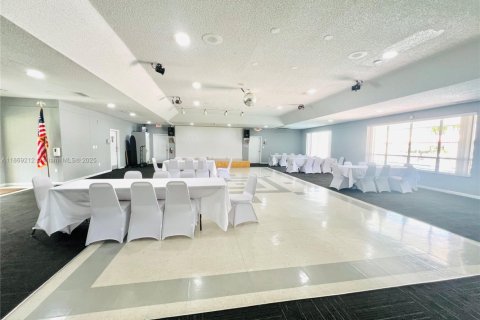 Copropriété à vendre à North Lauderdale, Floride: 1 chambre, 75.25 m2 № 1979391 - photo 16