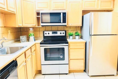 Copropriété à vendre à North Lauderdale, Floride: 1 chambre, 75.25 m2 № 1979391 - photo 9