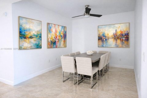 Купить кондоминиум в Авентура, Флорида 2 спальни, 160.72м2, № 1997626 - фото 7