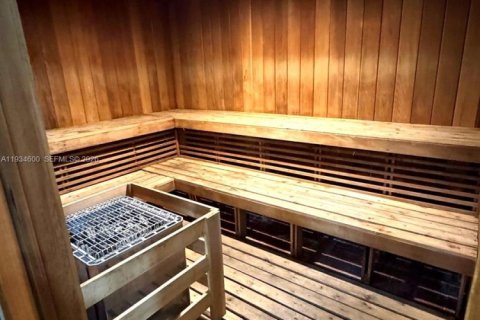 Купить кондоминиум в Авентура, Флорида 2 спальни, 160.72м2, № 1997626 - фото 28