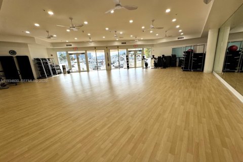 Купить кондоминиум в Авентура, Флорида 2 спальни, 160.72м2, № 1997626 - фото 23