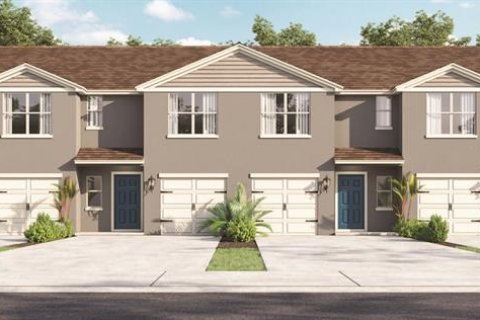 Townhouse in Lake Wales, Florida 3 bedrooms, 135.92 sq.m. № 2207738