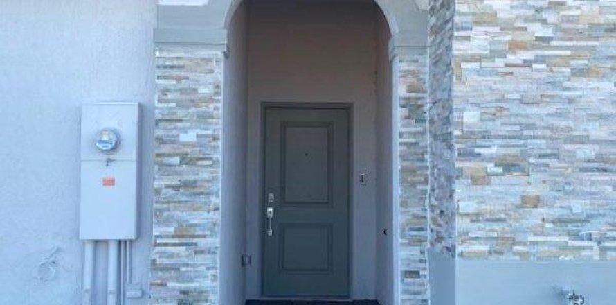 Villa ou maison à Miami, Floride 3 chambres, 123.37 m2 № 2146726