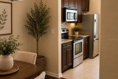 Adosado en alquiler en Kissimmee, Florida, 2 dormitorios, 129.13 m2 № 2092173 - foto 9
