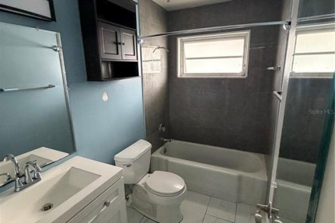 Villa ou maison à vendre à Sun City Center, Floride: 2 chambres, 142.42 m2 № 2390850 - photo 7