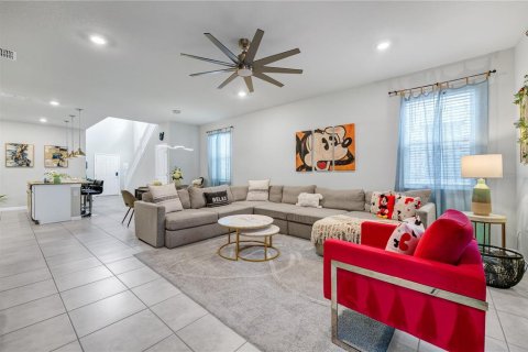 Casa en venta en Davenport, Florida, 6 dormitorios, 289.2 m2 № 2205313 - foto 6