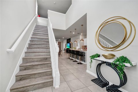 Casa en venta en Davenport, Florida, 6 dormitorios, 289.2 m2 № 2205313 - foto 29