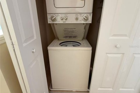 Touwnhouse à vendre à Sanford, Floride: 3 chambres, 130.9 m2 № 2389191 - photo 28