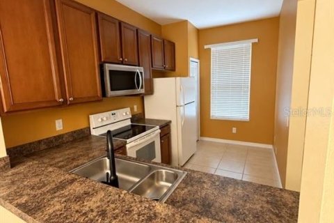 Touwnhouse à vendre à Sanford, Floride: 3 chambres, 130.9 m2 № 2389191 - photo 6