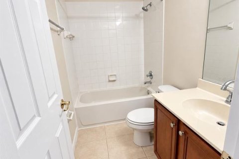Touwnhouse à vendre à Sanford, Floride: 3 chambres, 130.9 m2 № 2389191 - photo 21