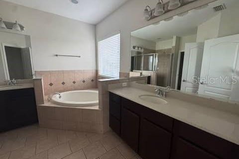 Villa ou maison à louer à Wesley Chapel, Floride: 4 chambres, 249.72 m2 № 1773086 - photo 17