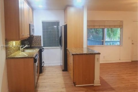 Купить кондоминиум в Форт-Лодердейл, Флорида 1 спальня, 54.35м2, № 1997040 - фото 18