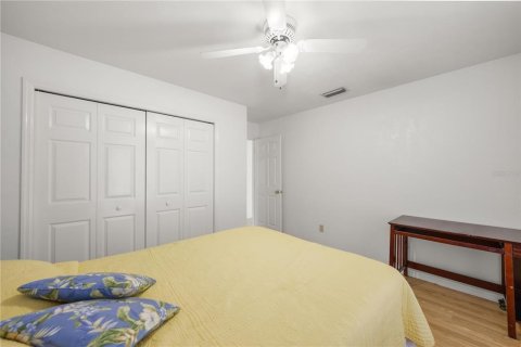 Casa en venta en Alachua, Florida, 4 dormitorios, 215.9 m2 № 2141246 - foto 23