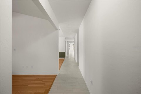 Casa en venta en Alachua, Florida, 4 dormitorios, 215.9 m2 № 2141246 - foto 10