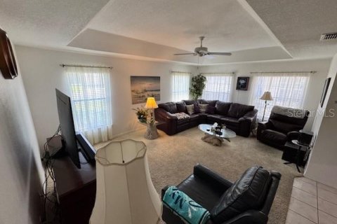 House in Ocala, Florida 3 bedrooms, 155.8 sq.m. № 2142797 - photo 5