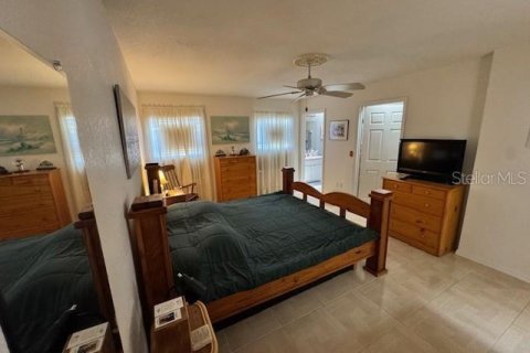 House in Ocala, Florida 3 bedrooms, 155.8 sq.m. № 2142797 - photo 23