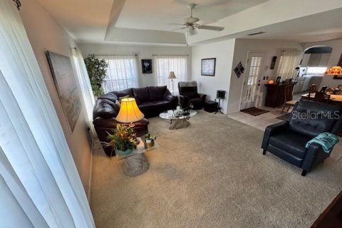 House in Ocala, Florida 3 bedrooms, 155.8 sq.m. № 2142797 - photo 6