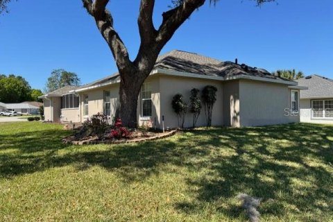 House in Ocala, Florida 3 bedrooms, 155.8 sq.m. № 2142797 - photo 3