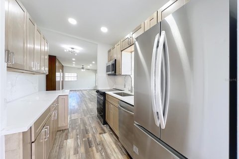 Villa ou maison à vendre à Orlando, Floride: 3 chambres, 108.32 m2 № 1803741 - photo 17