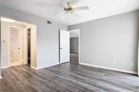Condo in Lakeland, Florida, 1 bedroom  № 1716742 - photo 14