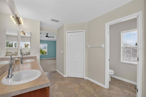 Casa en venta en Tampa, Florida, 3 dormitorios, 230.49 m2 № 2149979 - foto 29