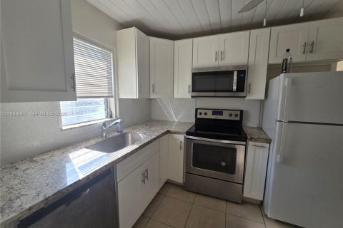 Дом в Форт-Лодердейл, Флорида 1 спальня, 50.54м2 № 2004945