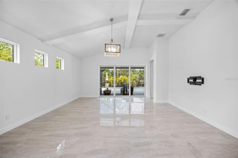 House in Parrish, Florida 3 bedrooms, 200.58 sq.m. № 1793812 - photo 19
