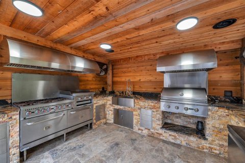 Купить виллу или дом в Тарпон-Спрингс, Флорида 12 комнат, 430.04м2, № 1438051 - фото 15
