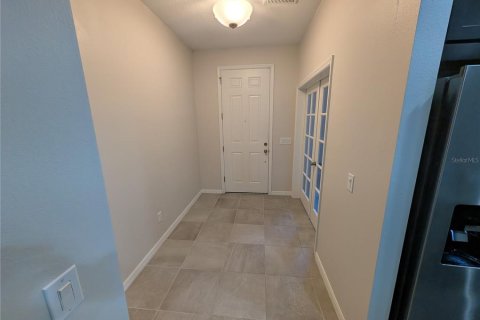 House in DeLand, Florida 3 bedrooms, 166.11 sq.m. № 2238223 - photo 7