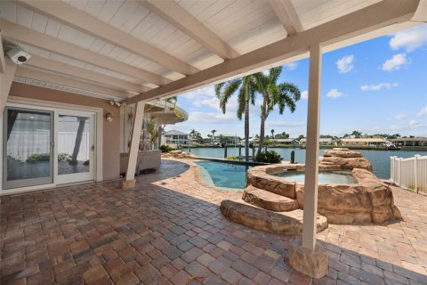 Villa ou maison à vendre à Saint Petersburg, Floride: 3 chambres, 204.94 m2 № 1916257 - photo 29