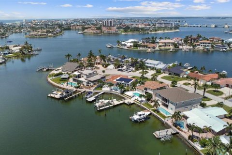 Villa ou maison à vendre à Saint Petersburg, Floride: 3 chambres, 204.94 m2 № 1916257 - photo 9