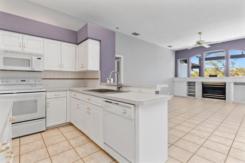 House in North Port, Florida 3 bedrooms, 222.69 sq.m. № 1572618 - photo 20