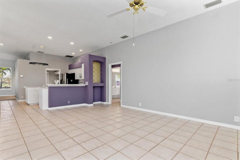 House in North Port, Florida 3 bedrooms, 222.69 sq.m. № 1572618 - photo 26