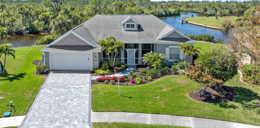 House in North Port, Florida 3 bedrooms, 222.69 sq.m. № 1572618