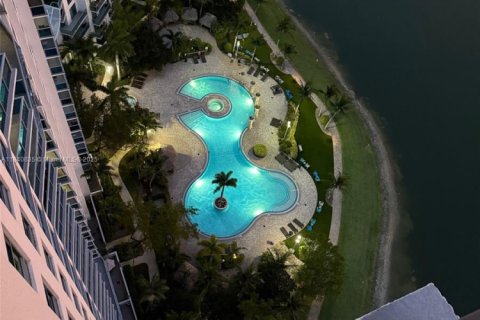 Condo in Sunrise, Florida, 1 bedroom  № 1843986 - photo 19
