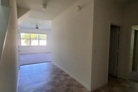 Villa ou maison à vendre à Sanford, Floride: 4 chambres, 220.64 m2 № 2219717 - photo 6