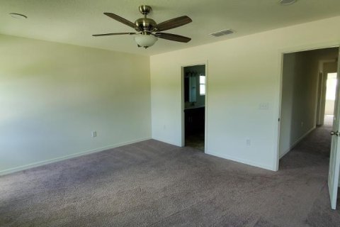 Villa ou maison à vendre à Sanford, Floride: 4 chambres, 220.64 m2 № 2219717 - photo 13