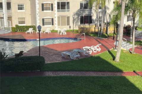 Снять в аренду кондоминиум в Окленд-Парк, Флорида 1 спальня, 73.02м2, № 1988029 - фото 12