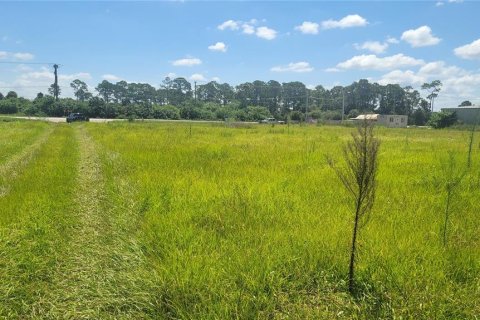Propiedad comercial en venta en Okeechobee, Florida, 590.67 m2 № 689264 - foto 8