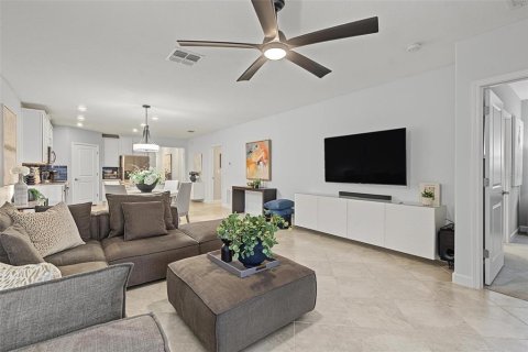 Villa ou maison à vendre à San Antonio, Floride: 2 chambres, 130.53 m2 № 2411495 - photo 16