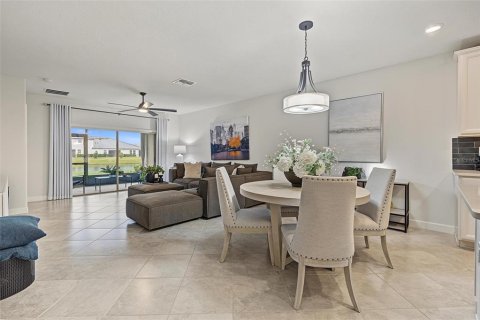 Villa ou maison à vendre à San Antonio, Floride: 2 chambres, 130.53 m2 № 2411495 - photo 11