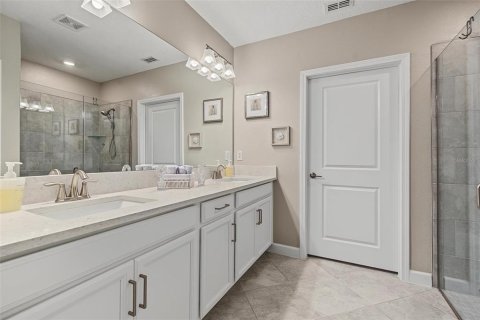 Villa ou maison à vendre à San Antonio, Floride: 2 chambres, 130.53 m2 № 2411495 - photo 19