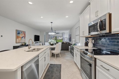 Villa ou maison à vendre à San Antonio, Floride: 2 chambres, 130.53 m2 № 2411495 - photo 9