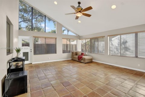 Villa ou maison à vendre à Weston, Floride: 3 chambres, 182.55 m2 № 2008371 - photo 11